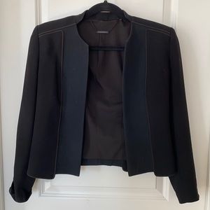 Elie Tahari Short black blazer